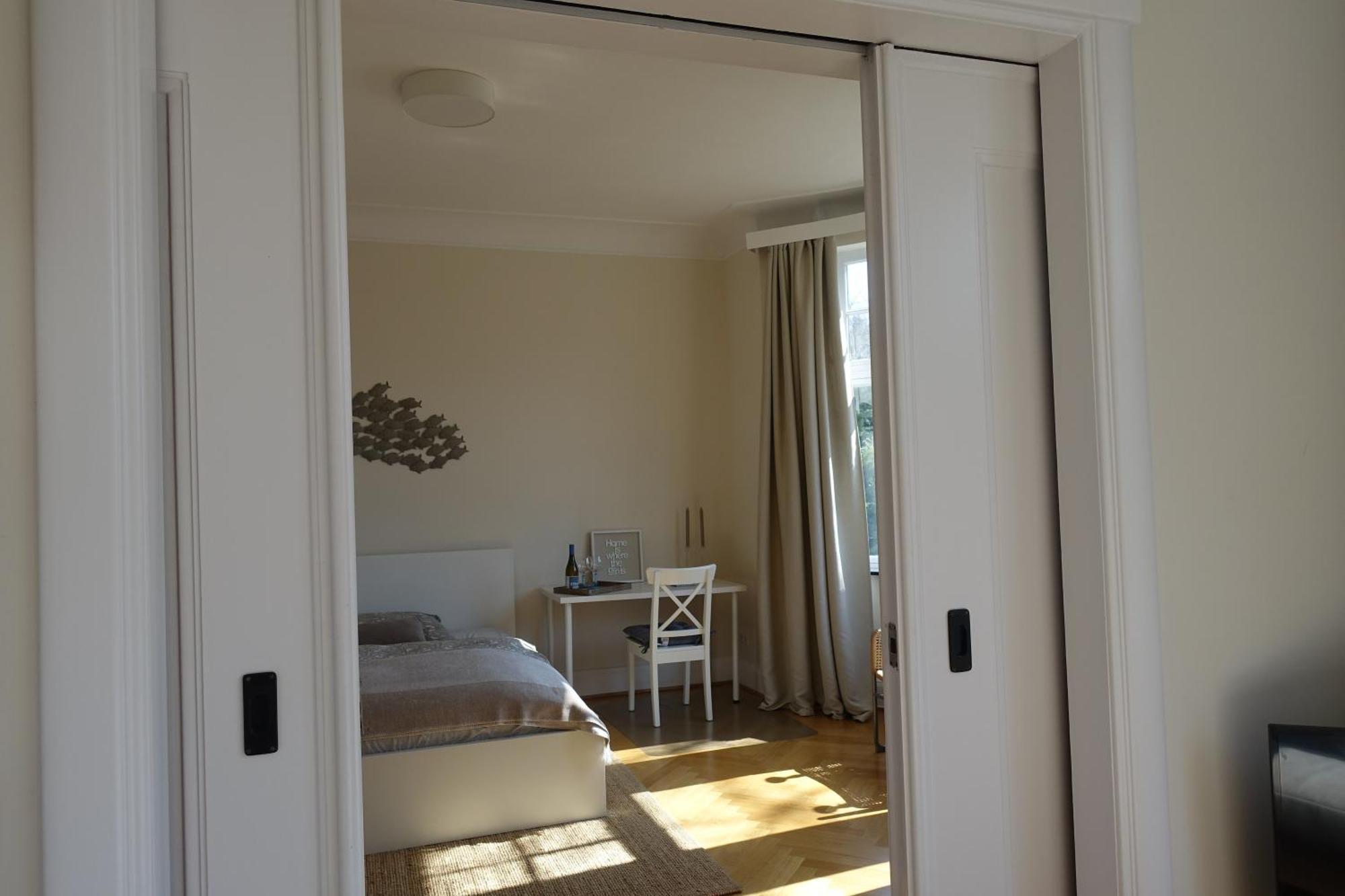 Villa Mit 5 Schlafzimmer *