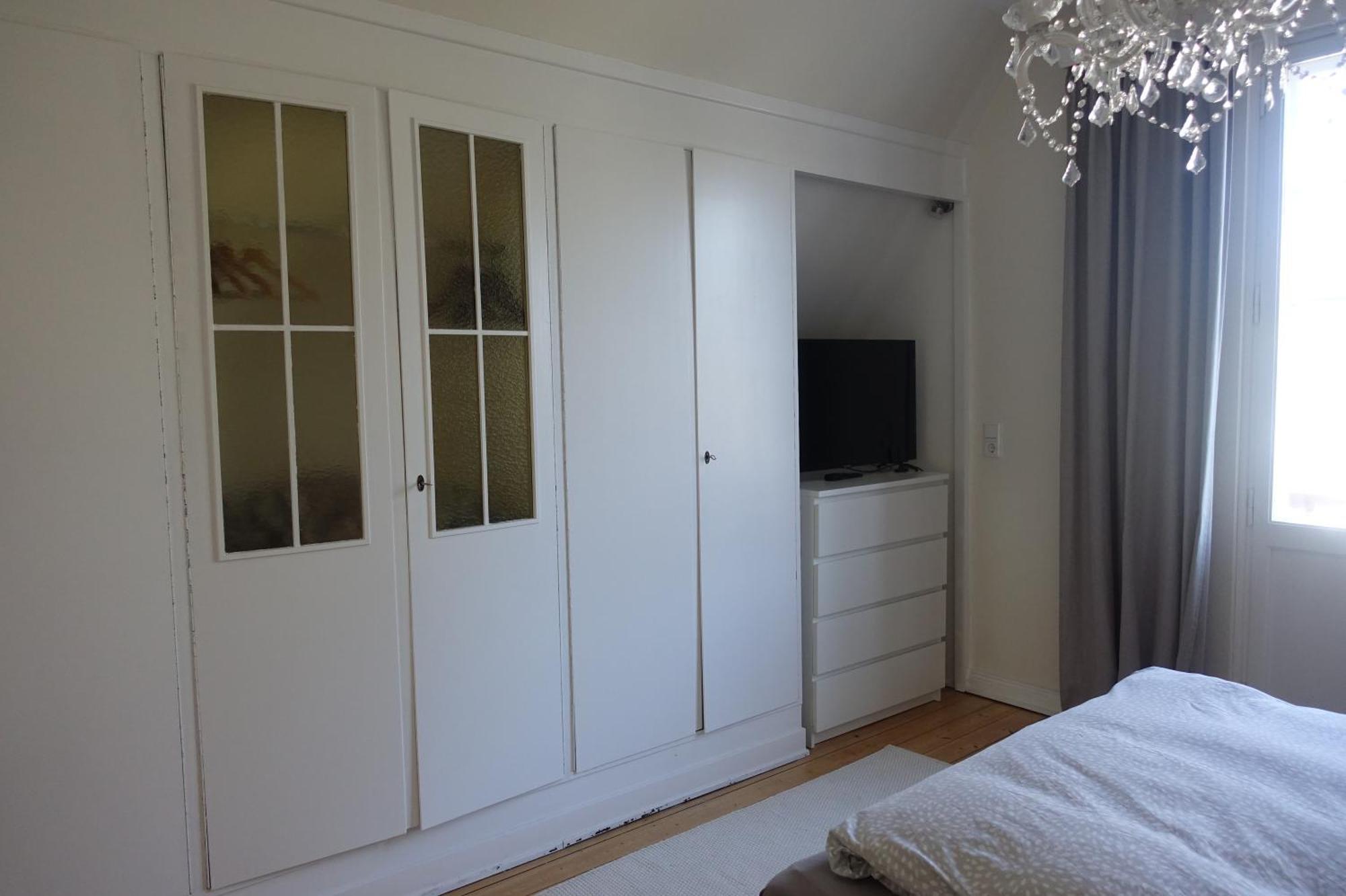 Villa Mit 5 Schlafzimmer *